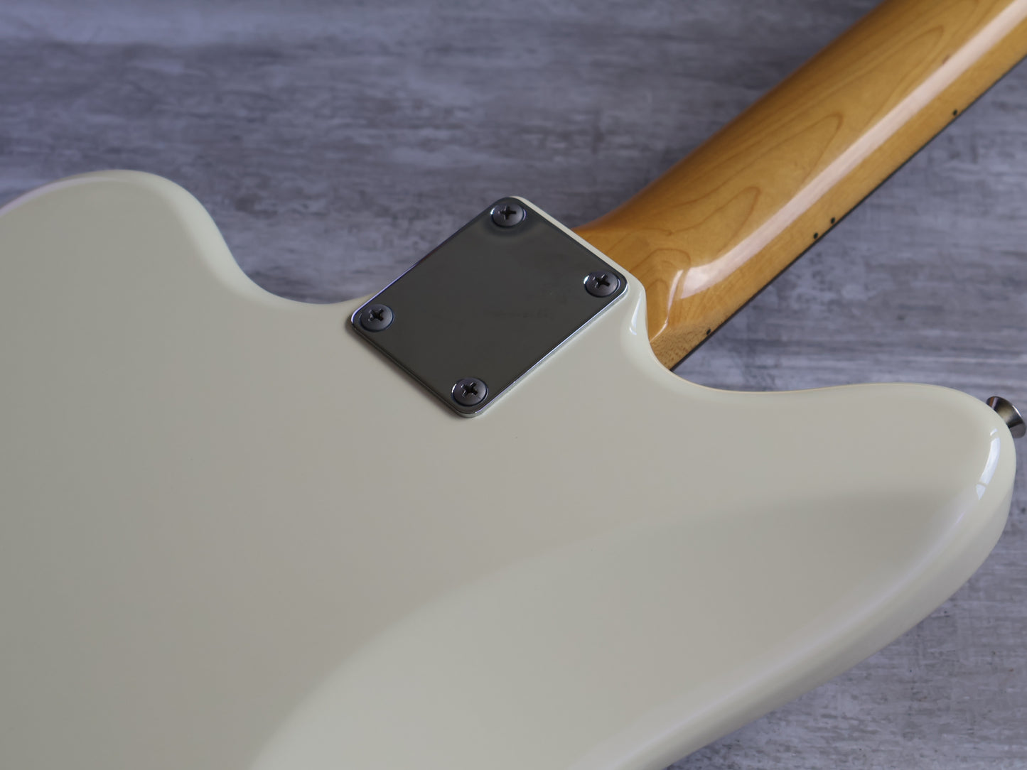 2015 Fender Japan Classic 60's Jazzmaster (Vintage White)