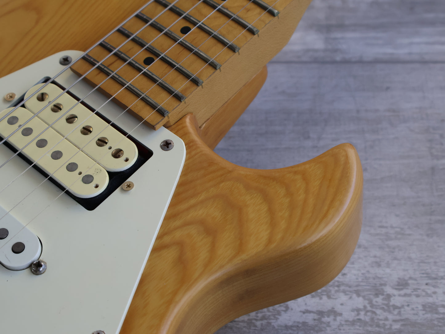 1990 Rockoon/Schaller Japan (by Kawai) RA-65 HSH Silhouette (Natural)