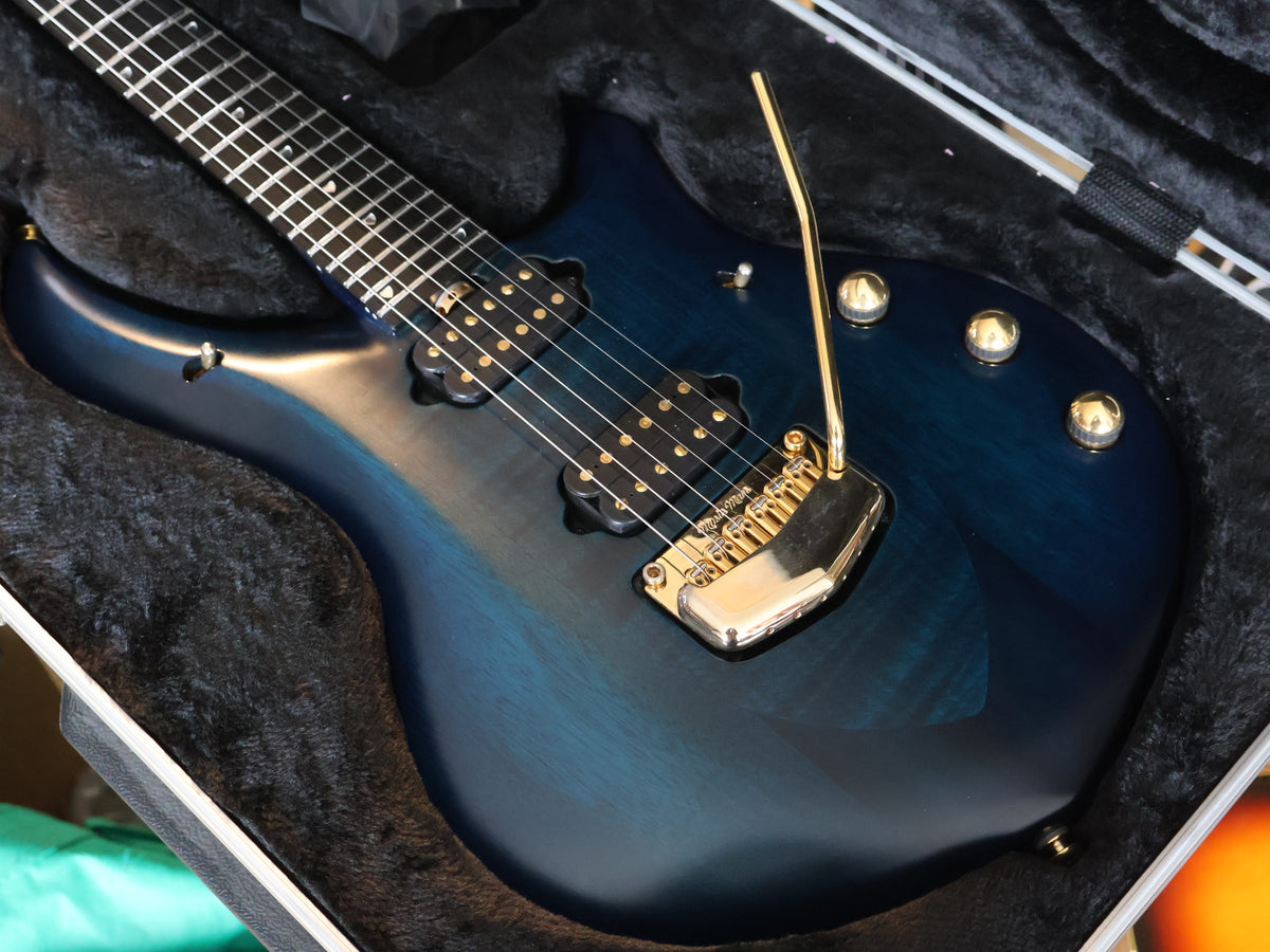 2018 Ernie Ball Music Man John Petrucci Majesty Artisan (Azzurro)