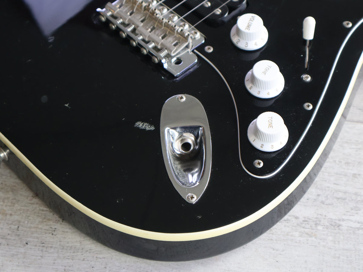 2010 Fender Japan AST-M/SSH Aerodyne Medium Scale Stratocaster (Black)