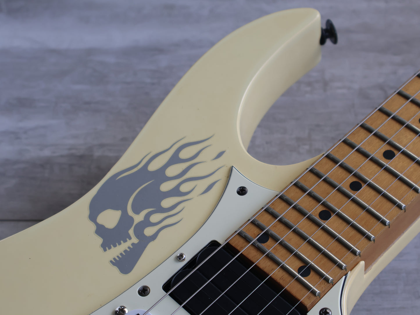 1993 Ibanez Japan RGR-550S HSH Superstrat w/Reverse Headstock (White)