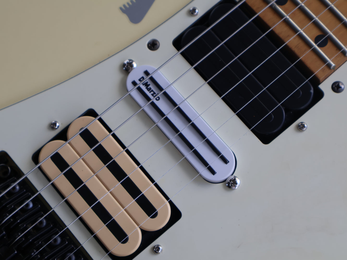 1993 Ibanez Japan RGR-550S HSH Superstrat w/Reverse Headstock (White)