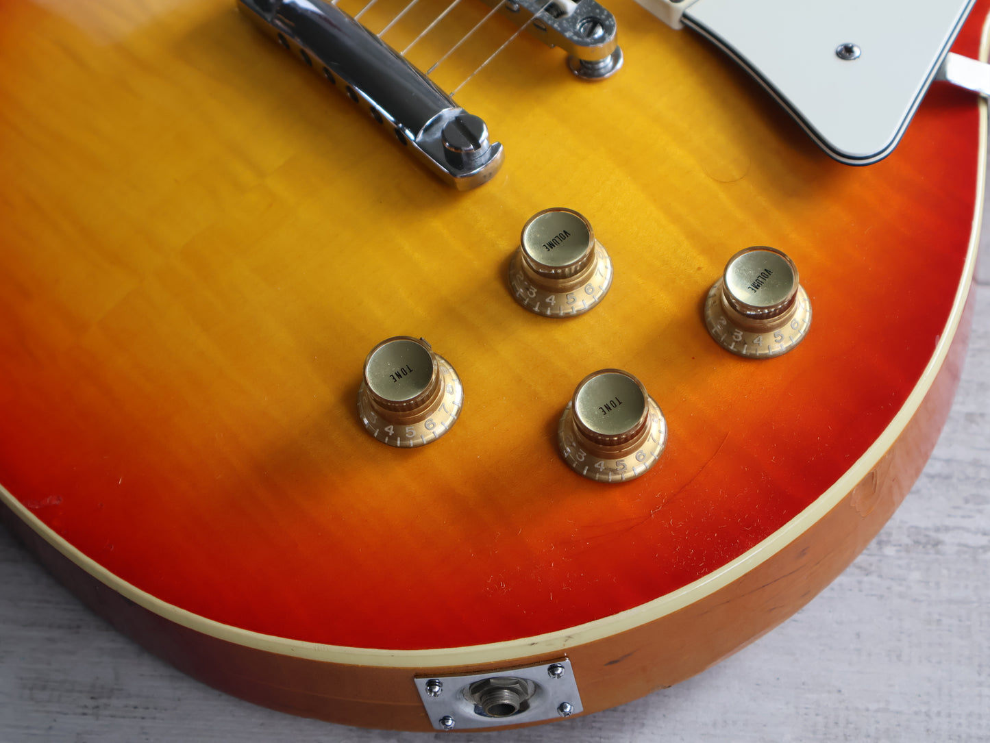 1974 Greco Japan EG-650 Les Paul Standard (Cherry Sunburst)