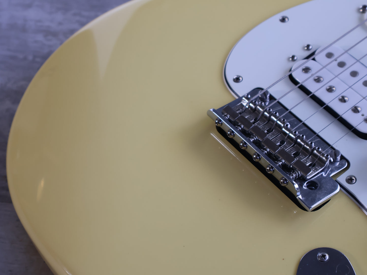 2020 Fender Player Stratocaster HSS - Maple Fingerboard (Buttercream)