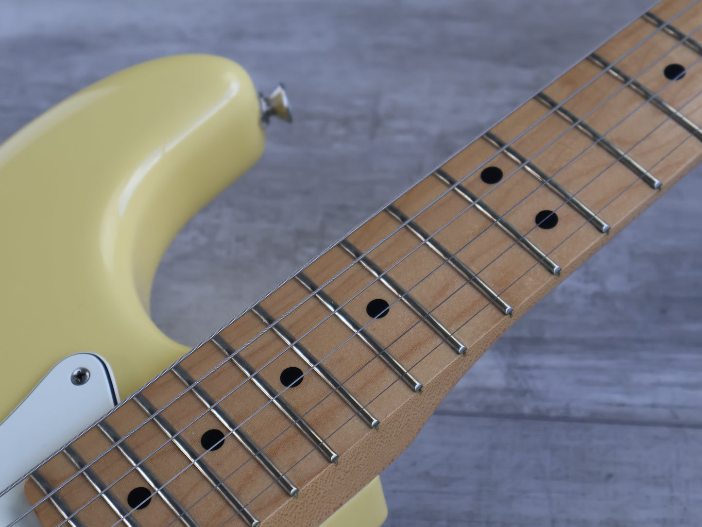 2020 Fender Player Stratocaster HSS - Maple Fingerboard (Buttercream)