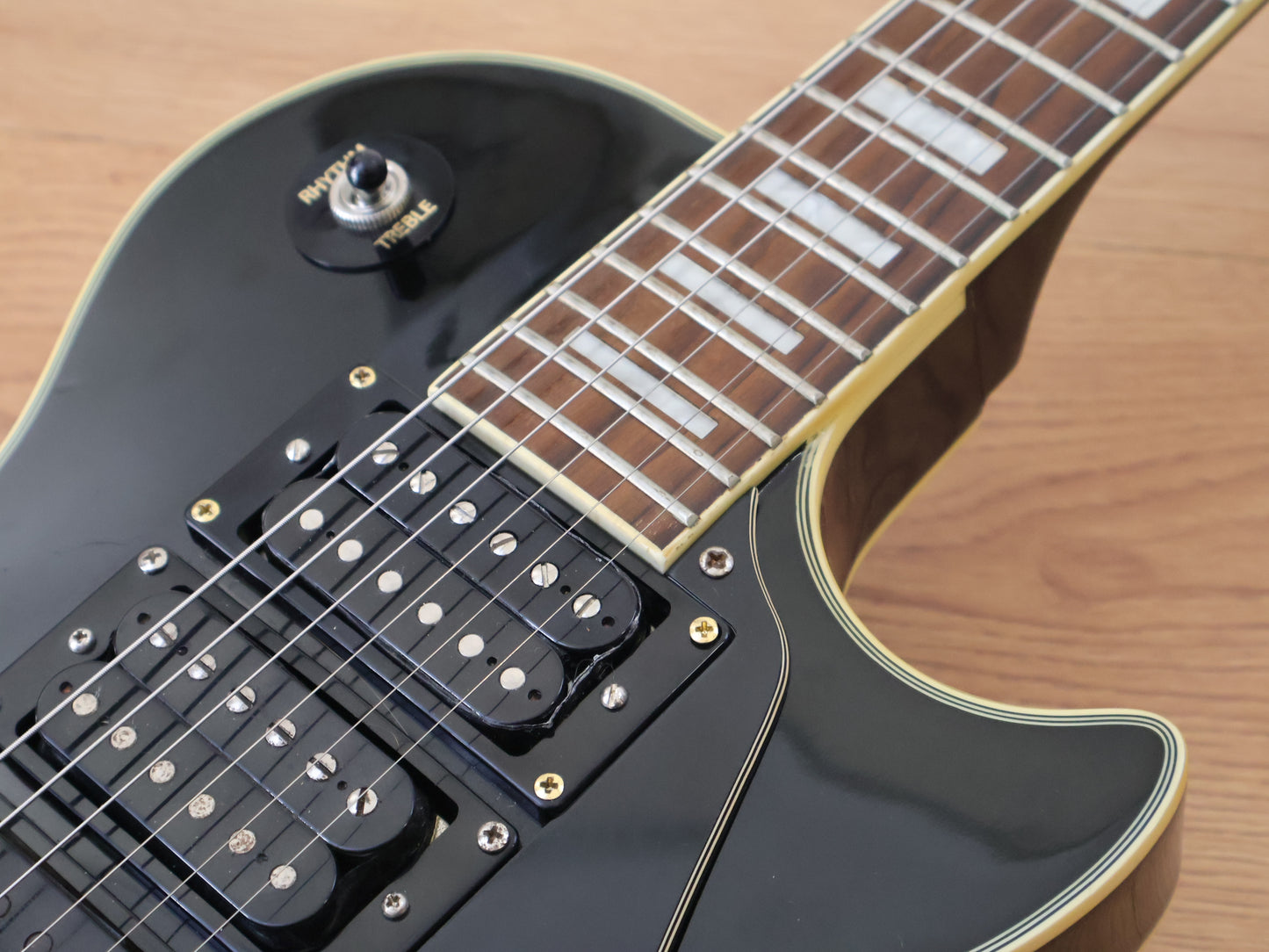 2007 Epiphone Les Paul Custom w/Gibson Pickups (Black Beauty)