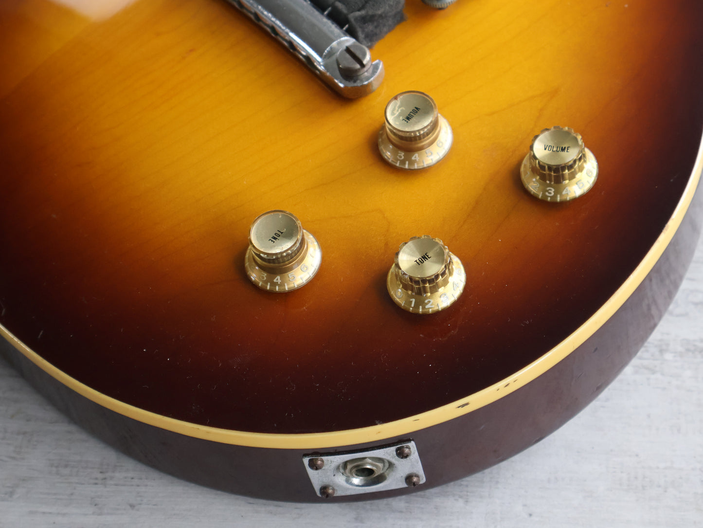 1983 Yamaha Japan LP400 Lord Player Les Paul Standard (Brown Sunburst)