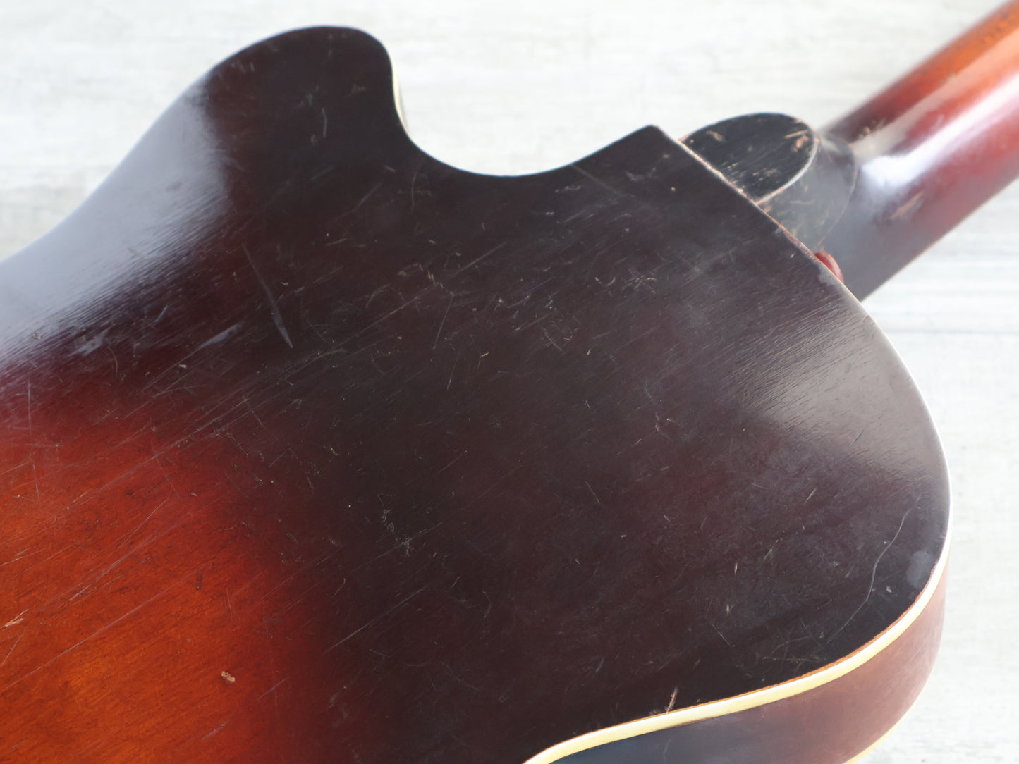 1962 Teisco EP-8 Hollowbody Electric w/Goldfoil Pickups (Vintage Sunburst)