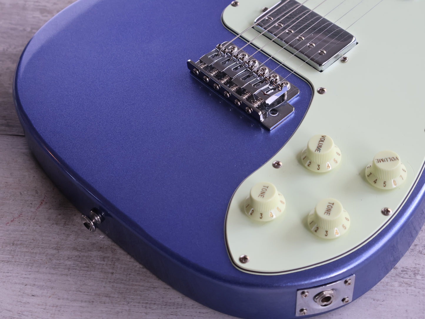 J&D LUTHIERS TL12 Telecaster Deluxe (Metallic Blue)