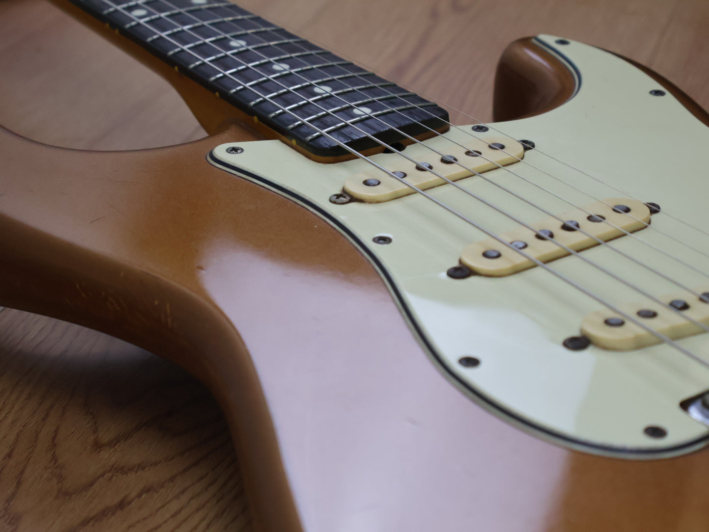 1991 Fender Japan ST62 '62 Reissue Stratocaster (Burgundy Mist Metallic)
