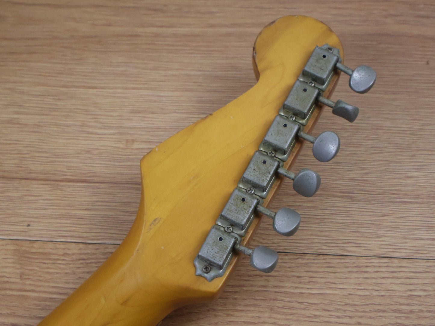 1991 Fender Japan ST62 '62 Reissue Stratocaster (Burgundy Mist Metallic)