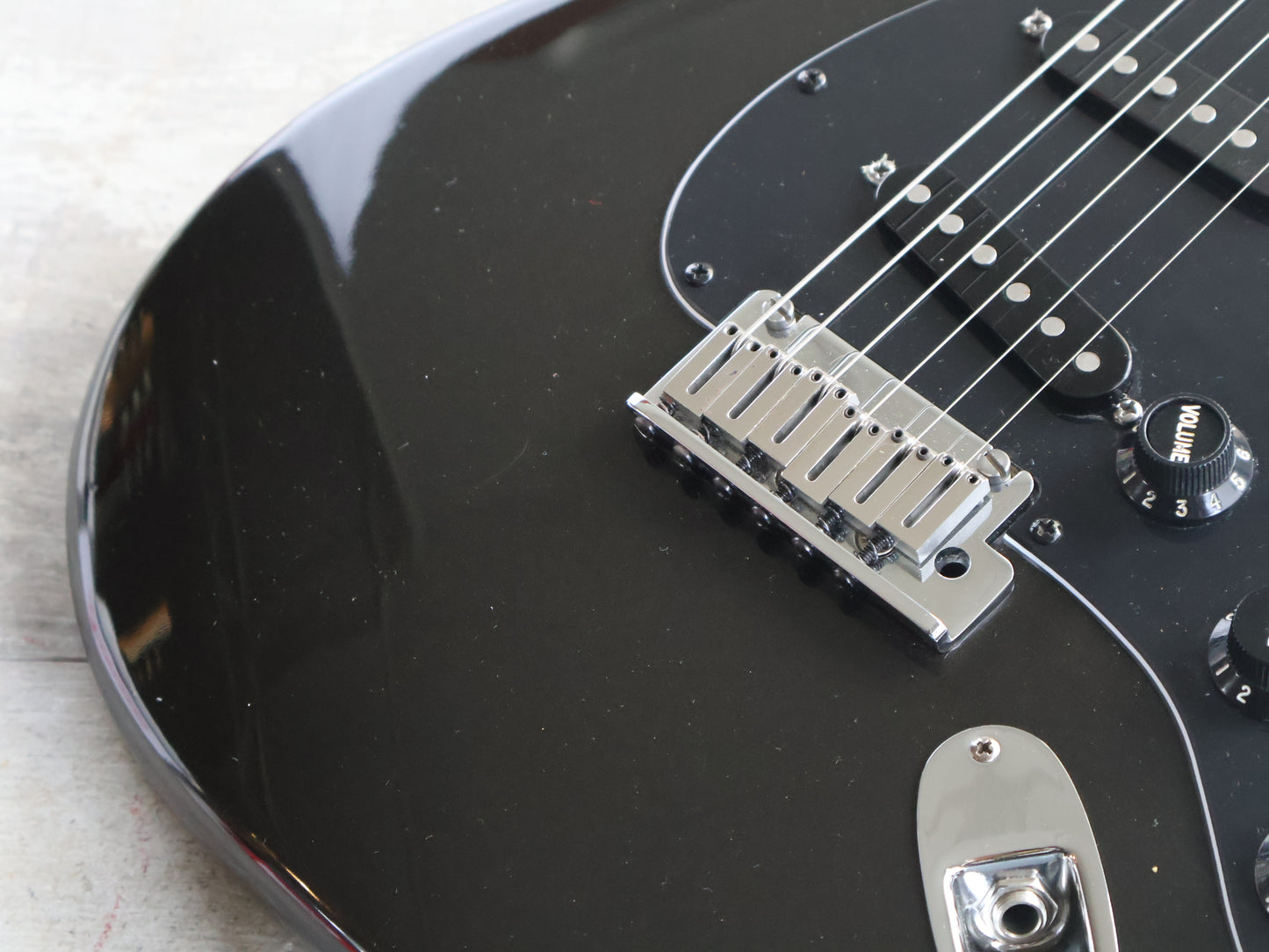 2008 Fender USA American Deluxe Stratocaster (Black)