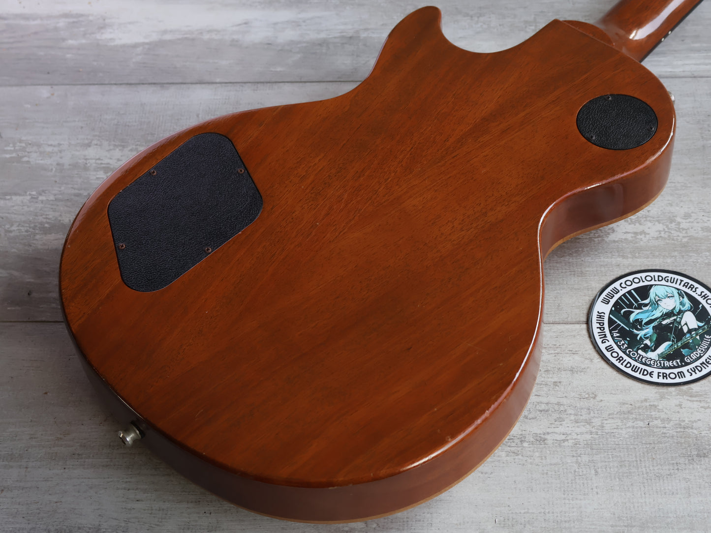 2017 Gibson Les Paul Studio Tribute T (Faded Honey Burst)