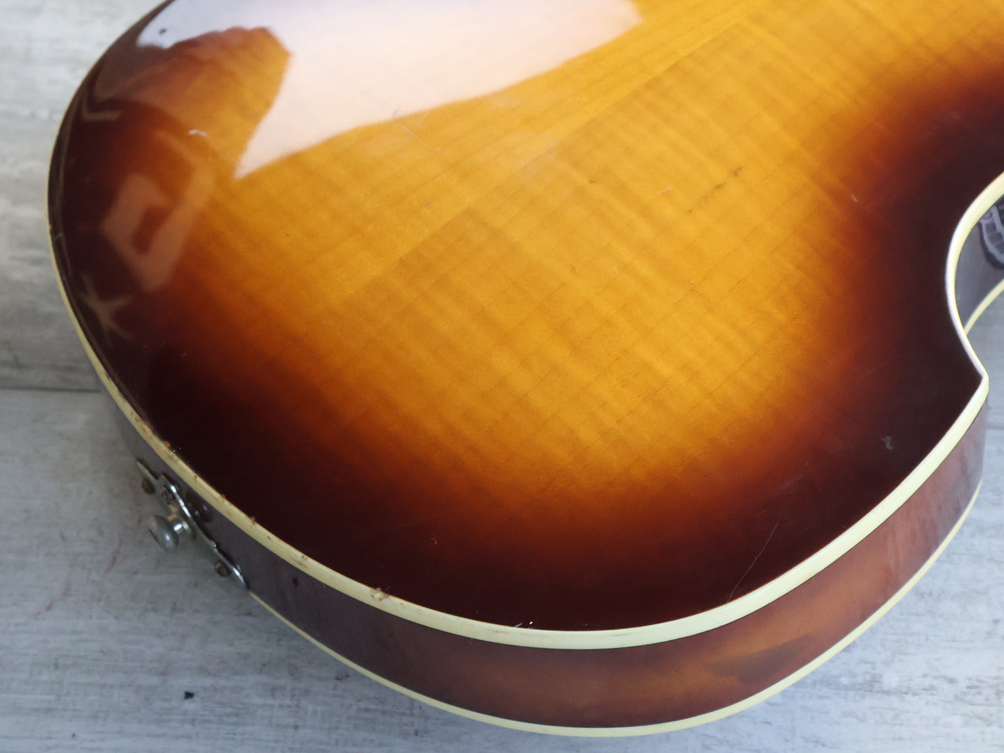 1987 Greco VB-650 Violin Beatle Bass (Brown Sunburst)