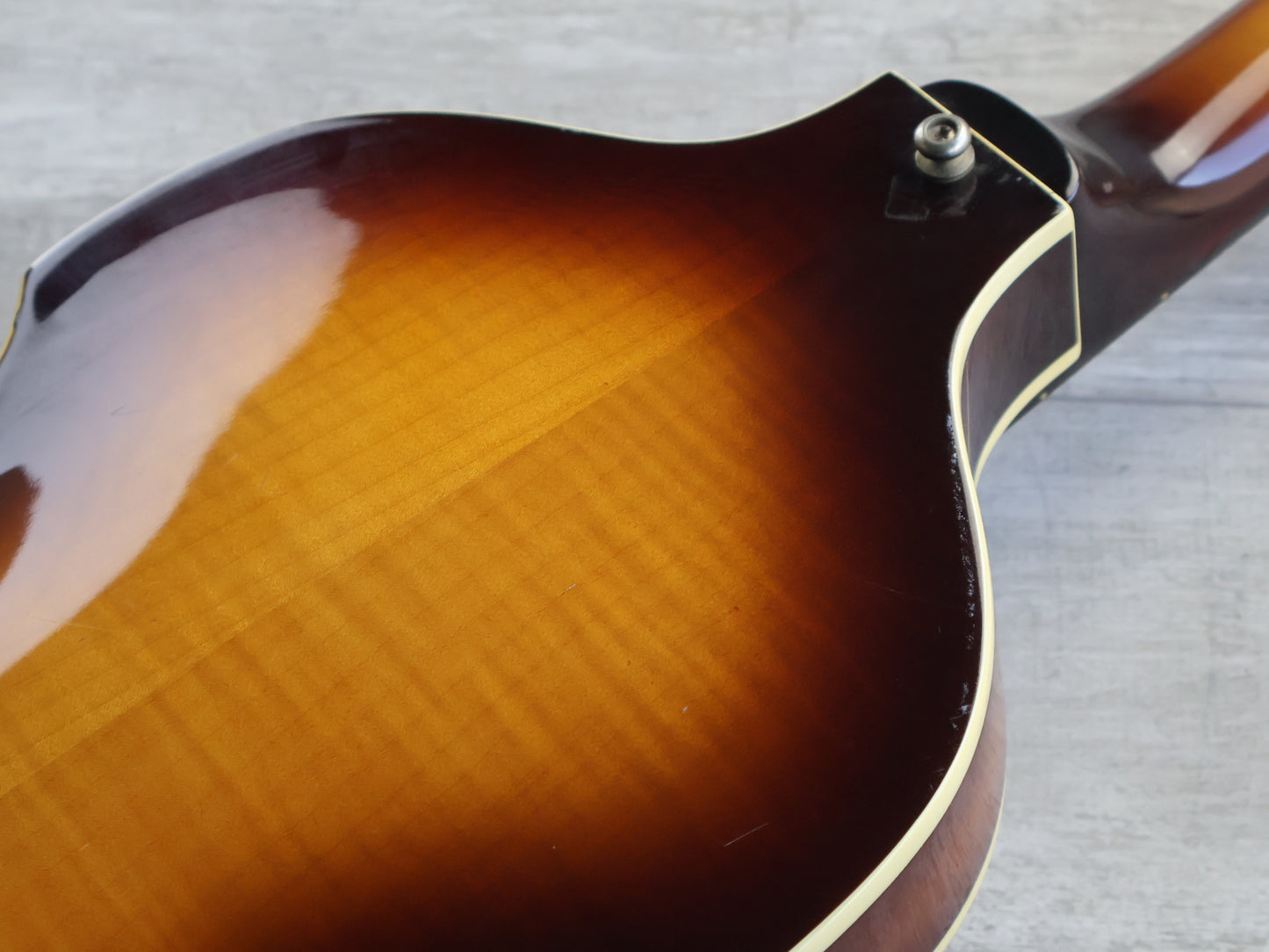 1987 Greco VB-650 Violin Beatle Bass (Brown Sunburst)