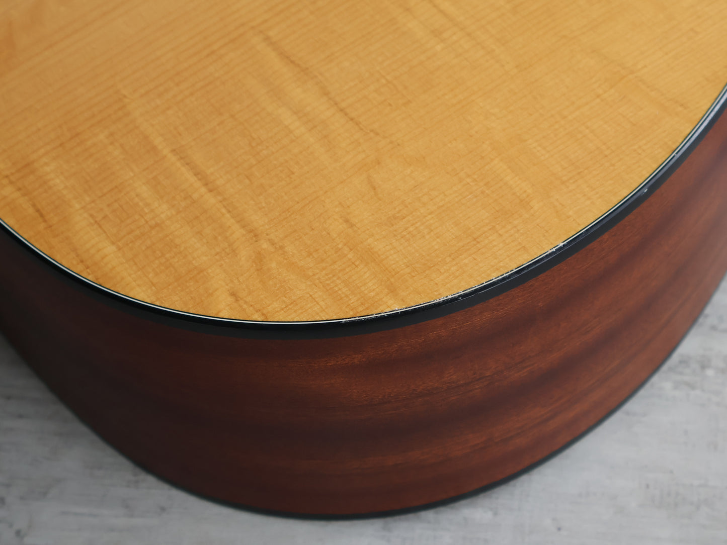 Taylor 110E Dreadnought Acoustic-Electric Guitar (Natural)