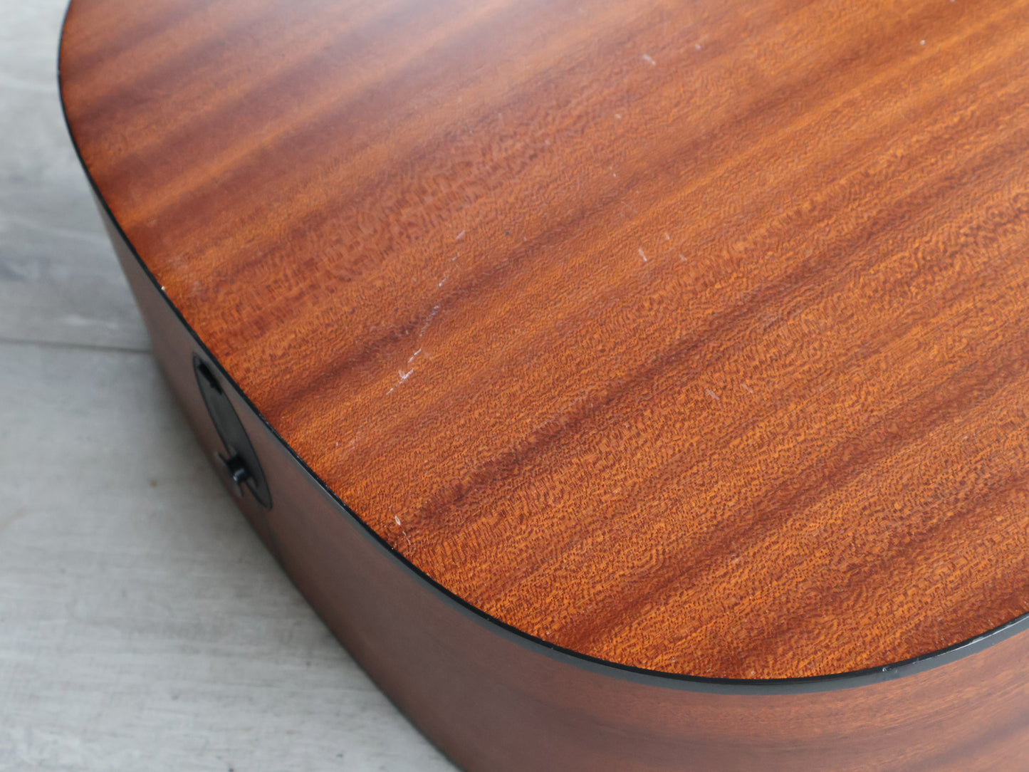 Taylor 110E Dreadnought Acoustic-Electric Guitar (Natural)