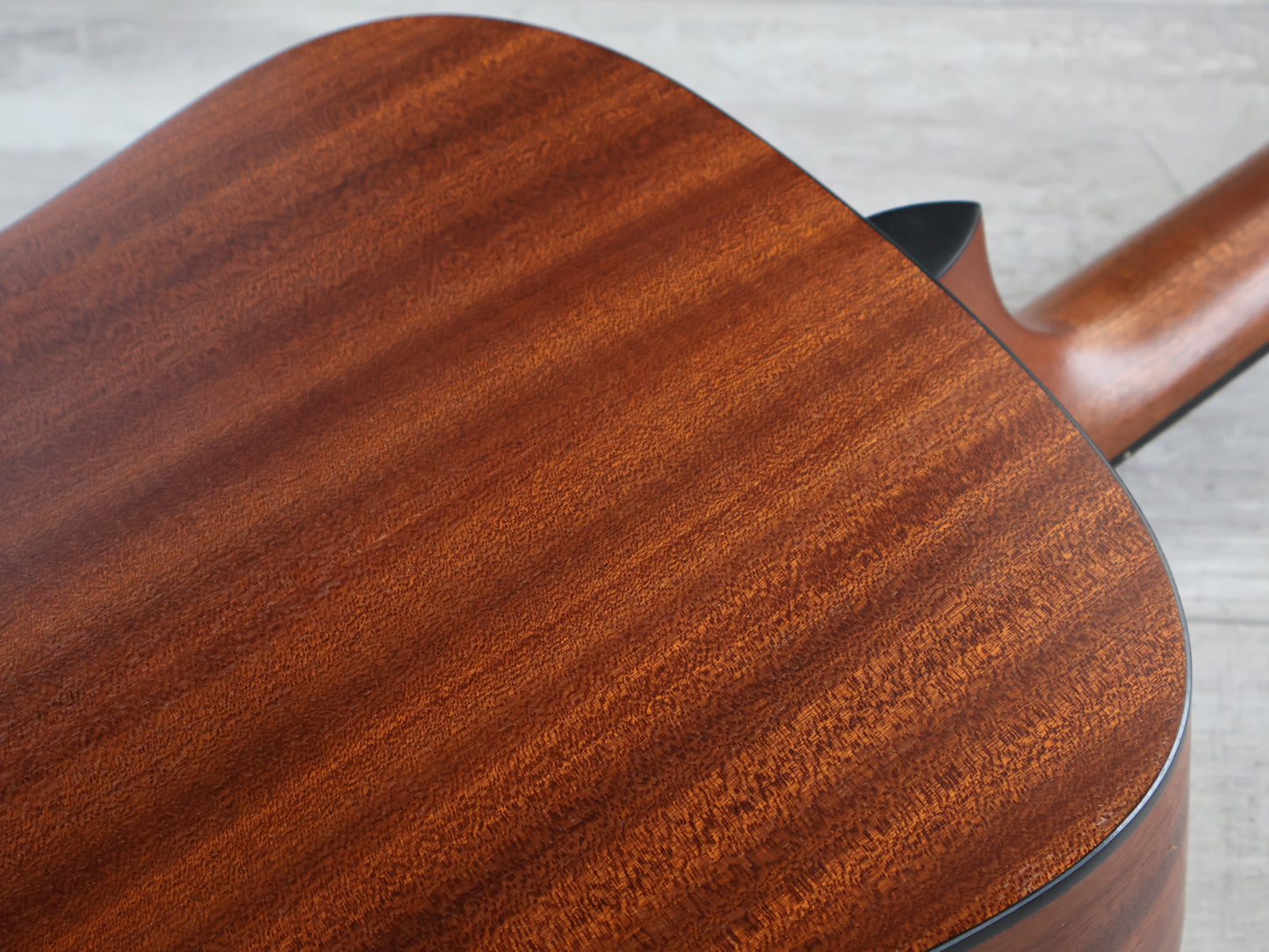 Taylor 110E Dreadnought Acoustic-Electric Guitar (Natural)