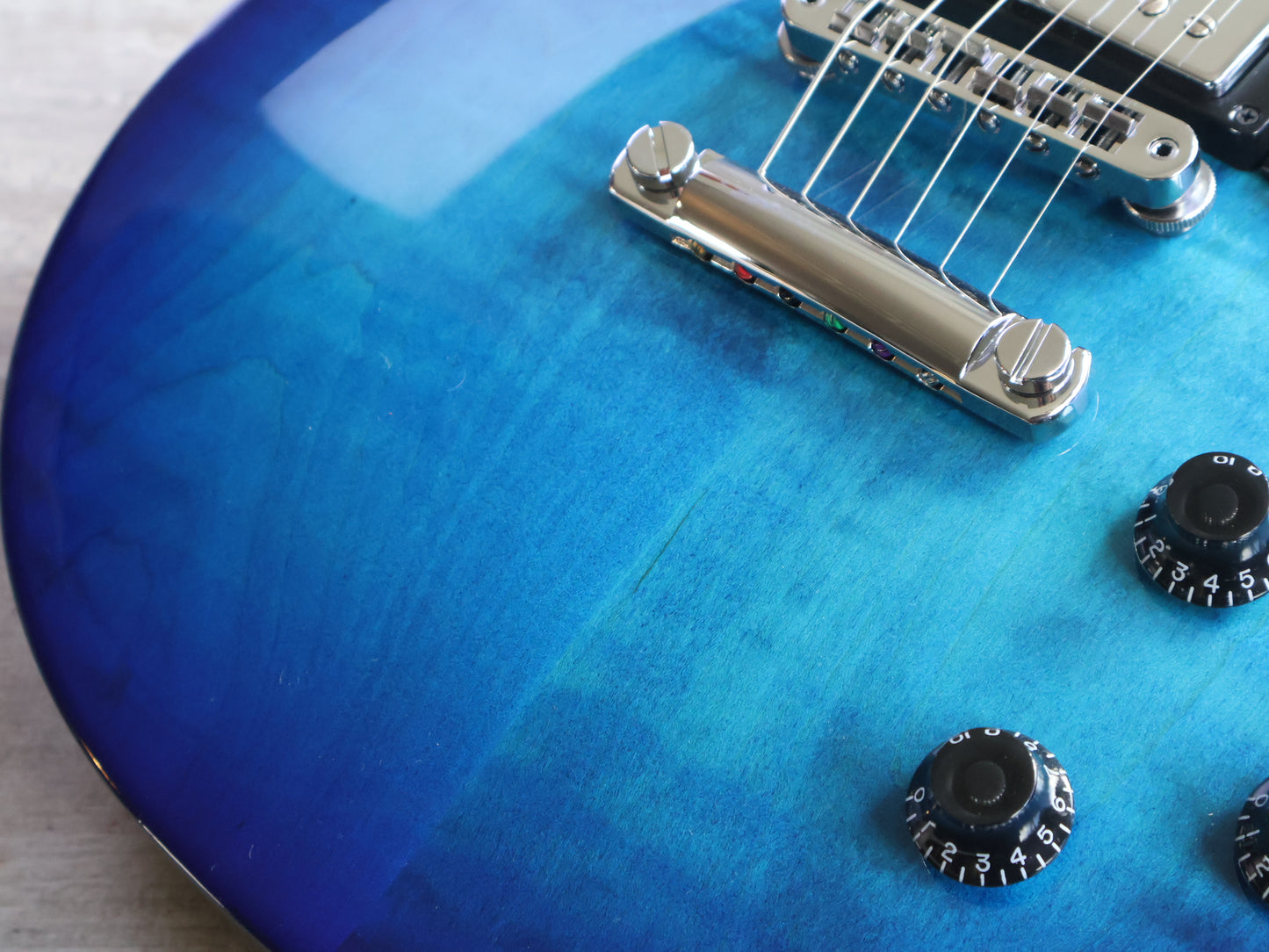 2022 Gibson USA Les Paul Studio Session (Cobalt Burst)