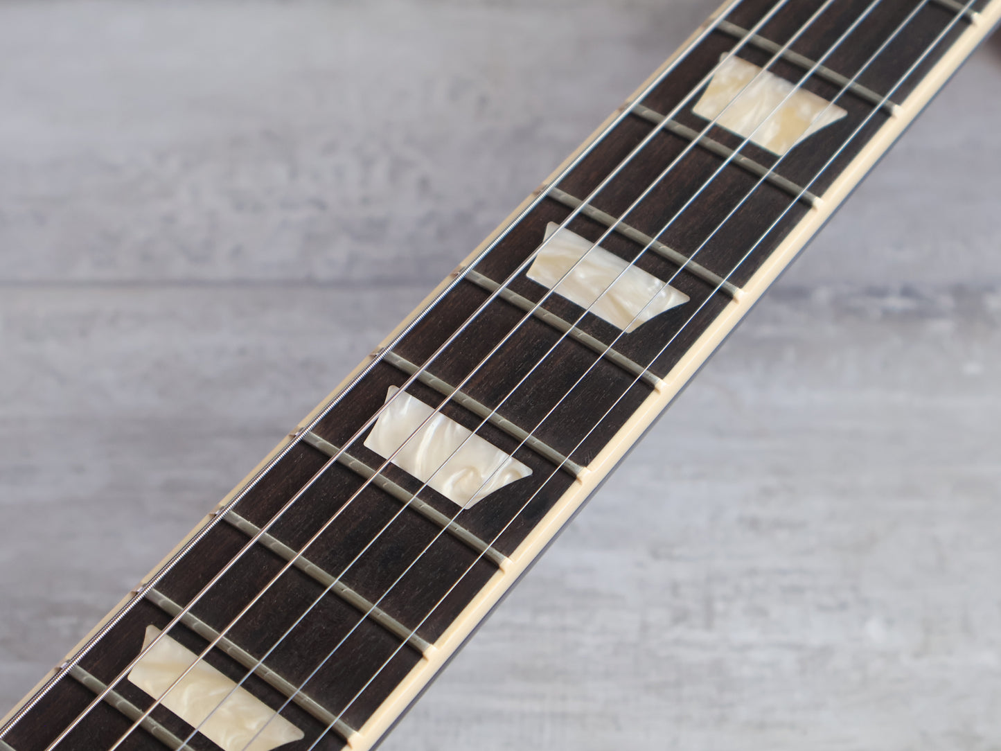 2022 Gibson USA Les Paul Studio Session (Cobalt Burst)