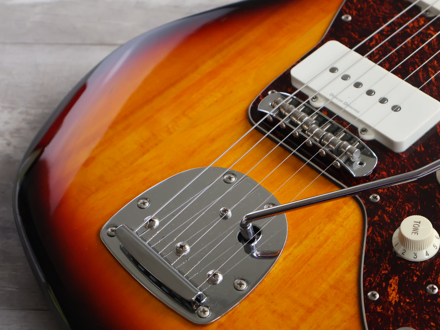 2012 Squier Vintage Modified Jazzmaster (Sunburst)