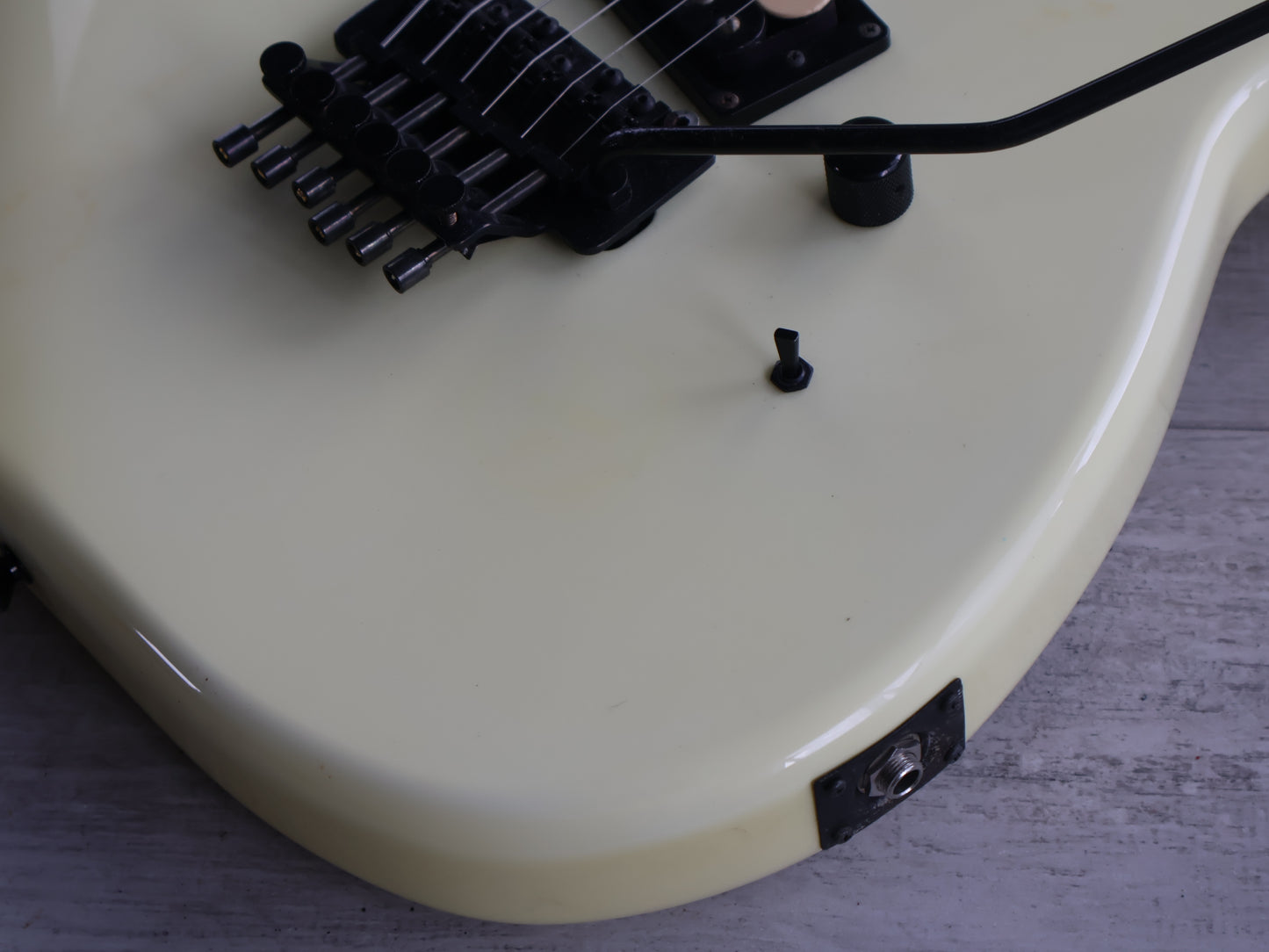 1988 Kramer Japan LK-IBF LK-Series Superstrat (Aged White)