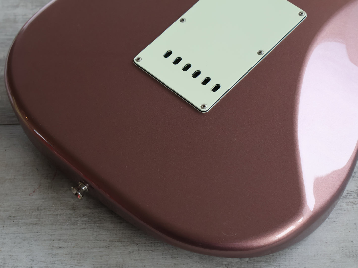 2020 Fender Japan Hybrid 60's Stratocaster (Burgundy Mist Metallic)