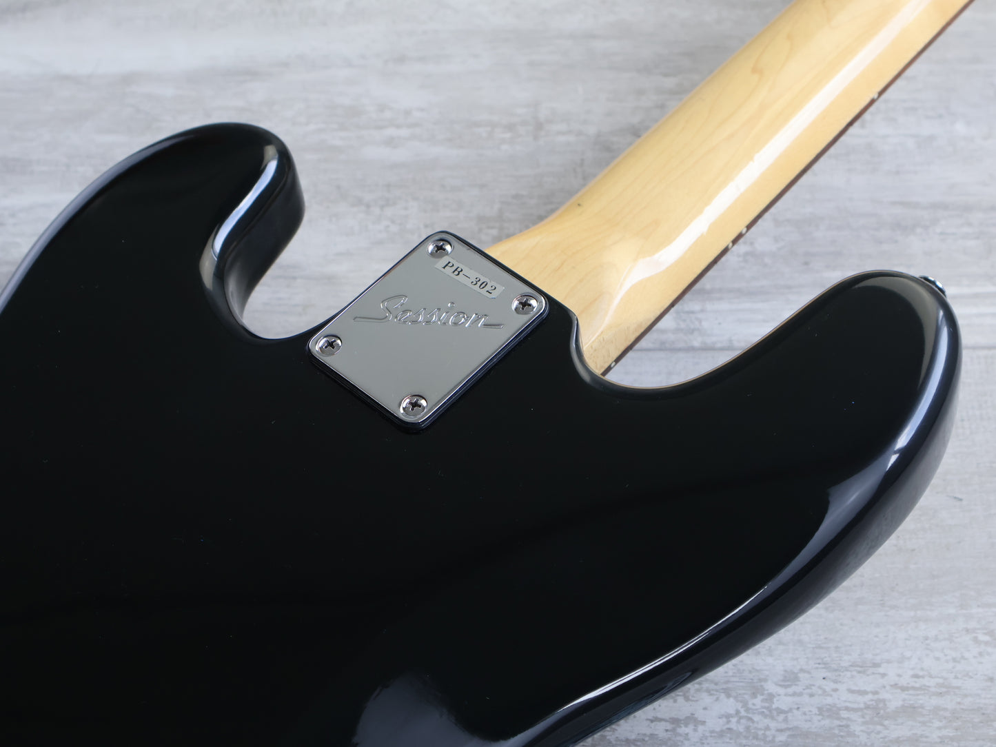 2000's Pro Session (by Riverhead) PB-302 Precision Bass (Black)