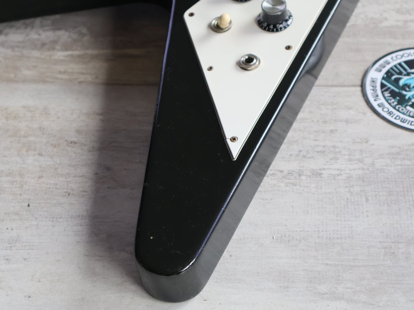 1992 Gibson USA '67 Reissue Flying V (Ebony)