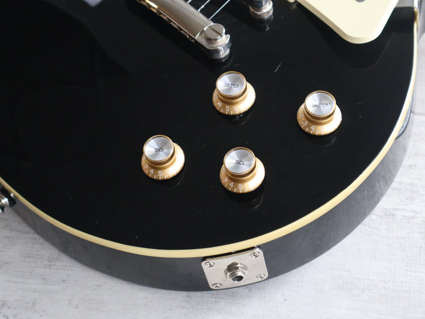 2023 Epiphone Les Paul Classic (Ebony)