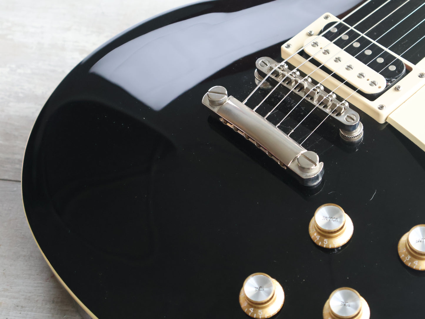 2023 Epiphone Les Paul Classic (Ebony)