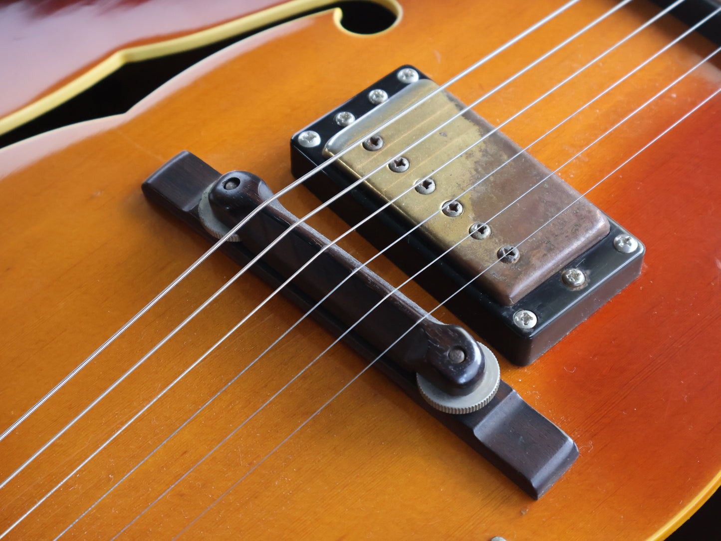 1980 Yamaha Japan AE-1200 Hollowbody Jazz Electric Guitar (Antique Stain)