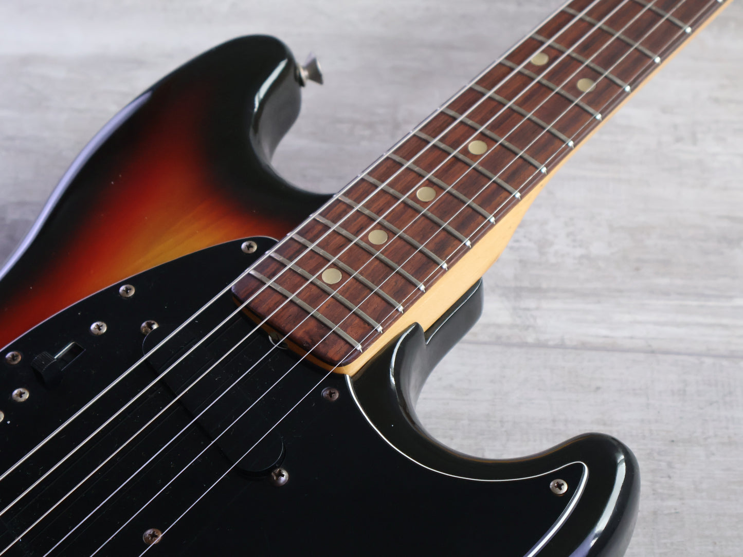 1978 Fender USA Mustang (Sunburst)