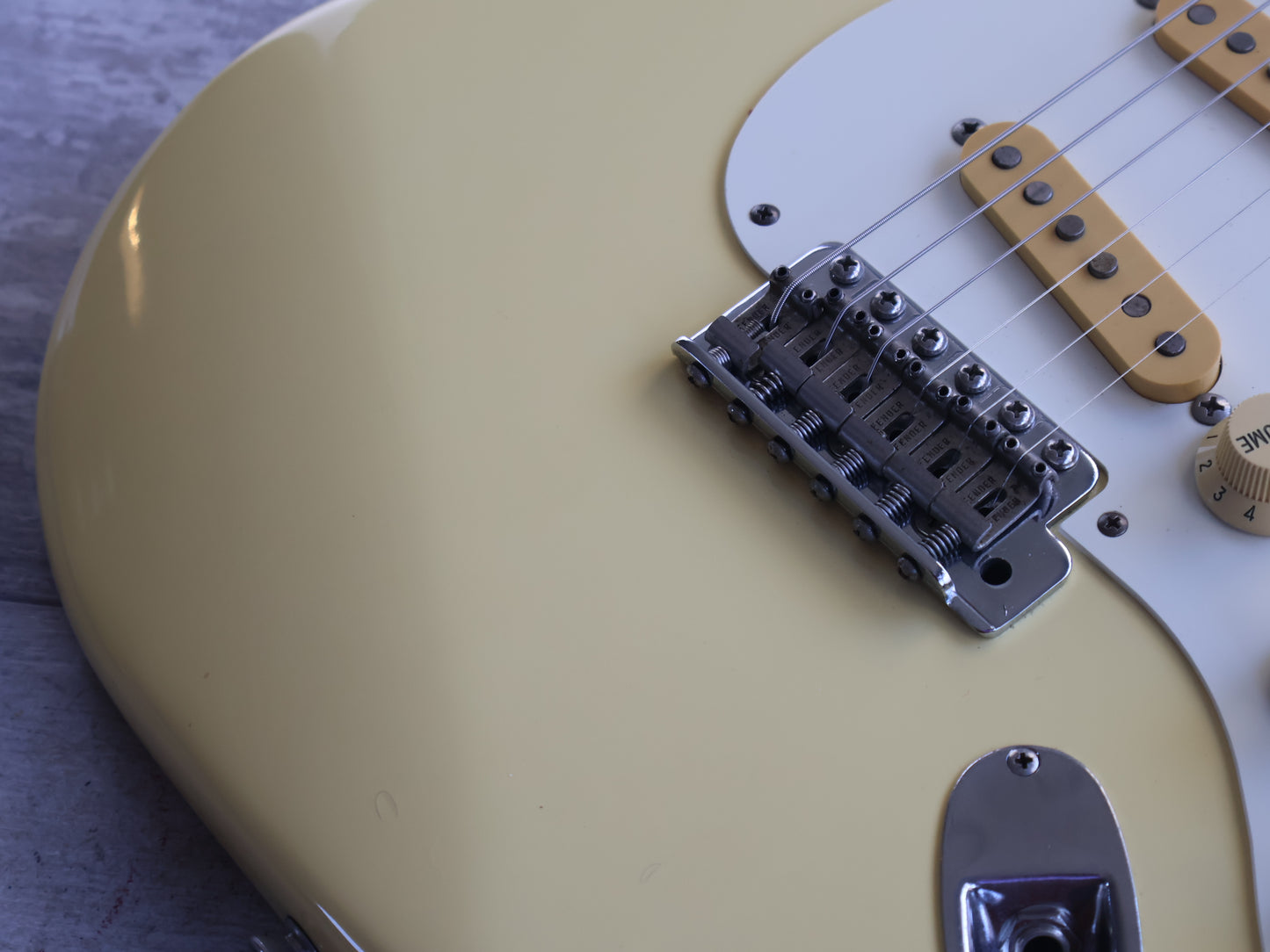 1987 Fender Japan ST57 "E Series" '57 Reissue Vintage Stratocaster (Aged White)