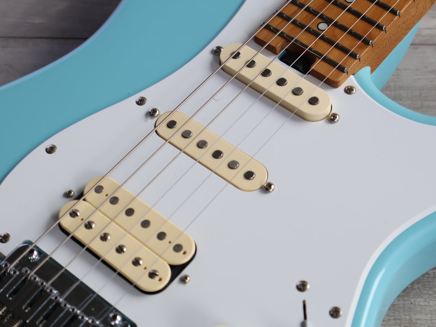 2021 Jackson MJ Series Misha Mansoor Signature So-Cal Caramelized Maple Fingerboard (Daphne Blue)