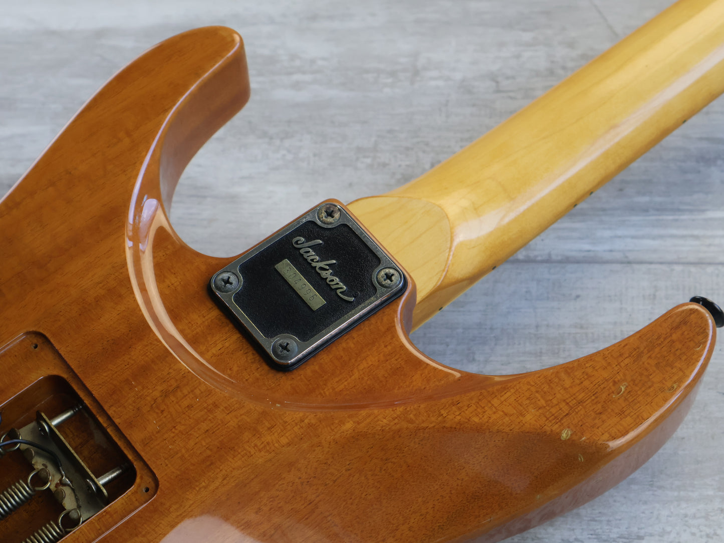 1993 Jackson Japan Super Dinky Standard (Natural Mahogany)