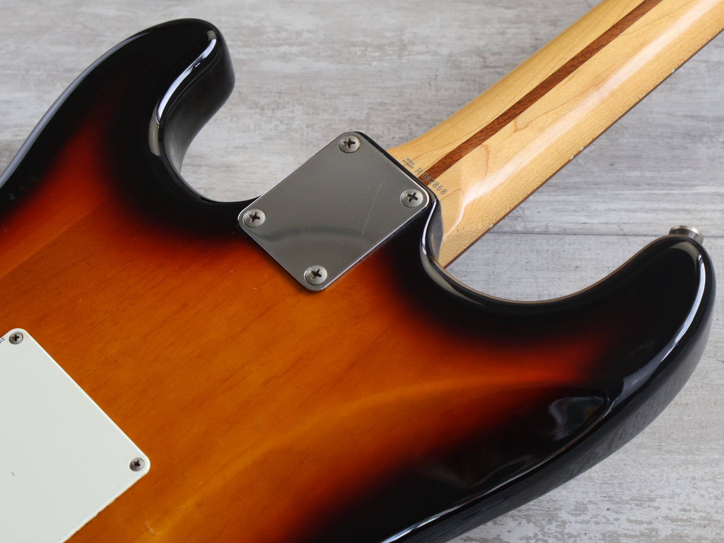 2005 Fender Japan ST-STD Stratocaster Standard (Sunburst)