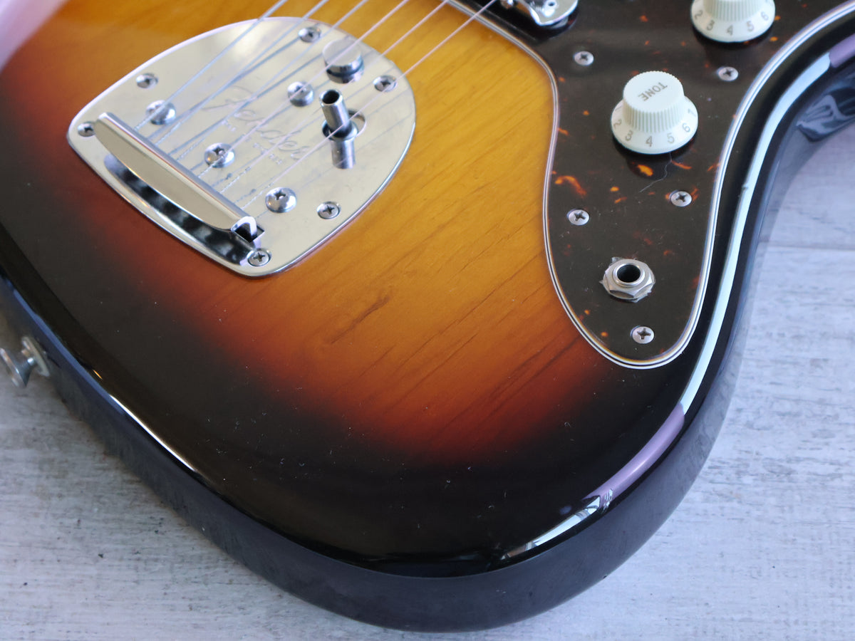 2016 Fender Japan Classic 60's Jazzmaster (Sunburst)
