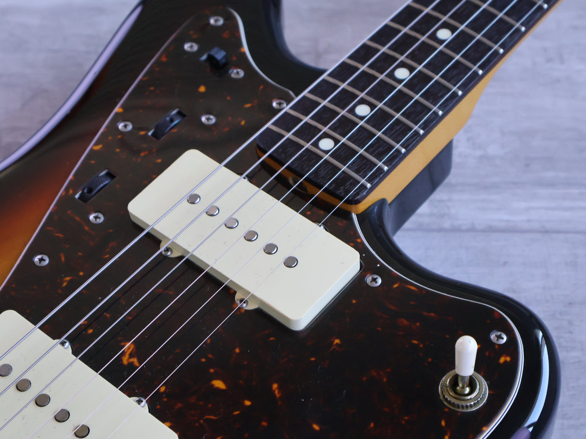 2016 Fender Japan Classic 60's Jazzmaster (Sunburst)
