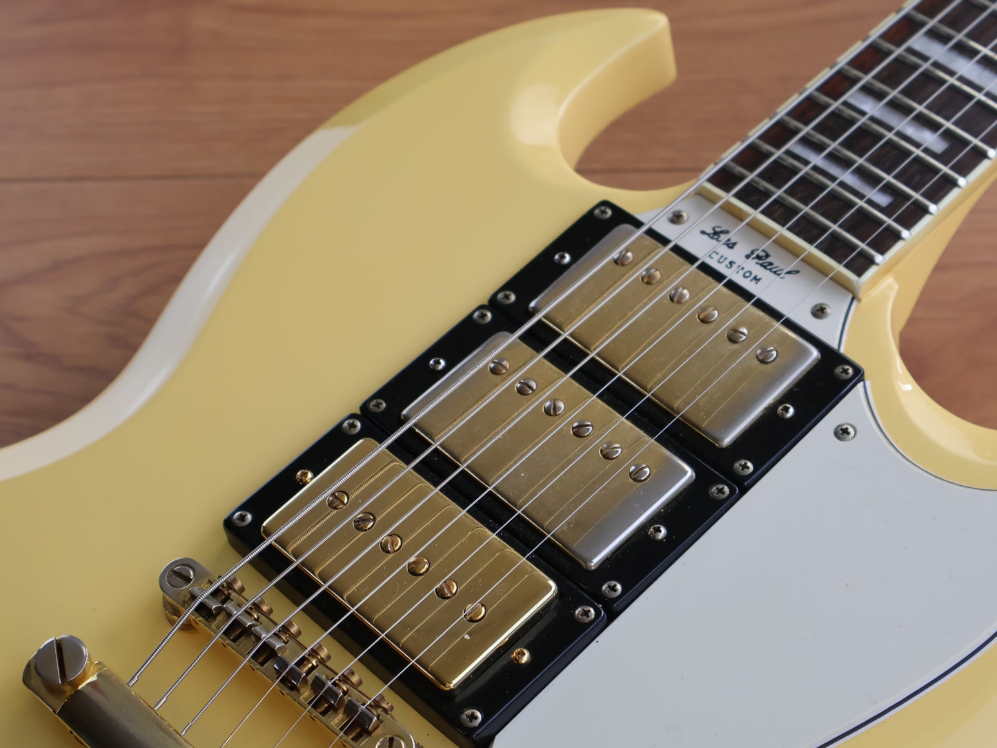 2010 Epiphone G-400 Custom Three-Pickup SG (Antique Ivory)