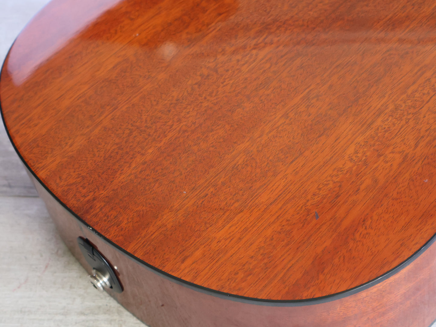 Yamaha CSF-TA Trans Acoustic Mini Guitar