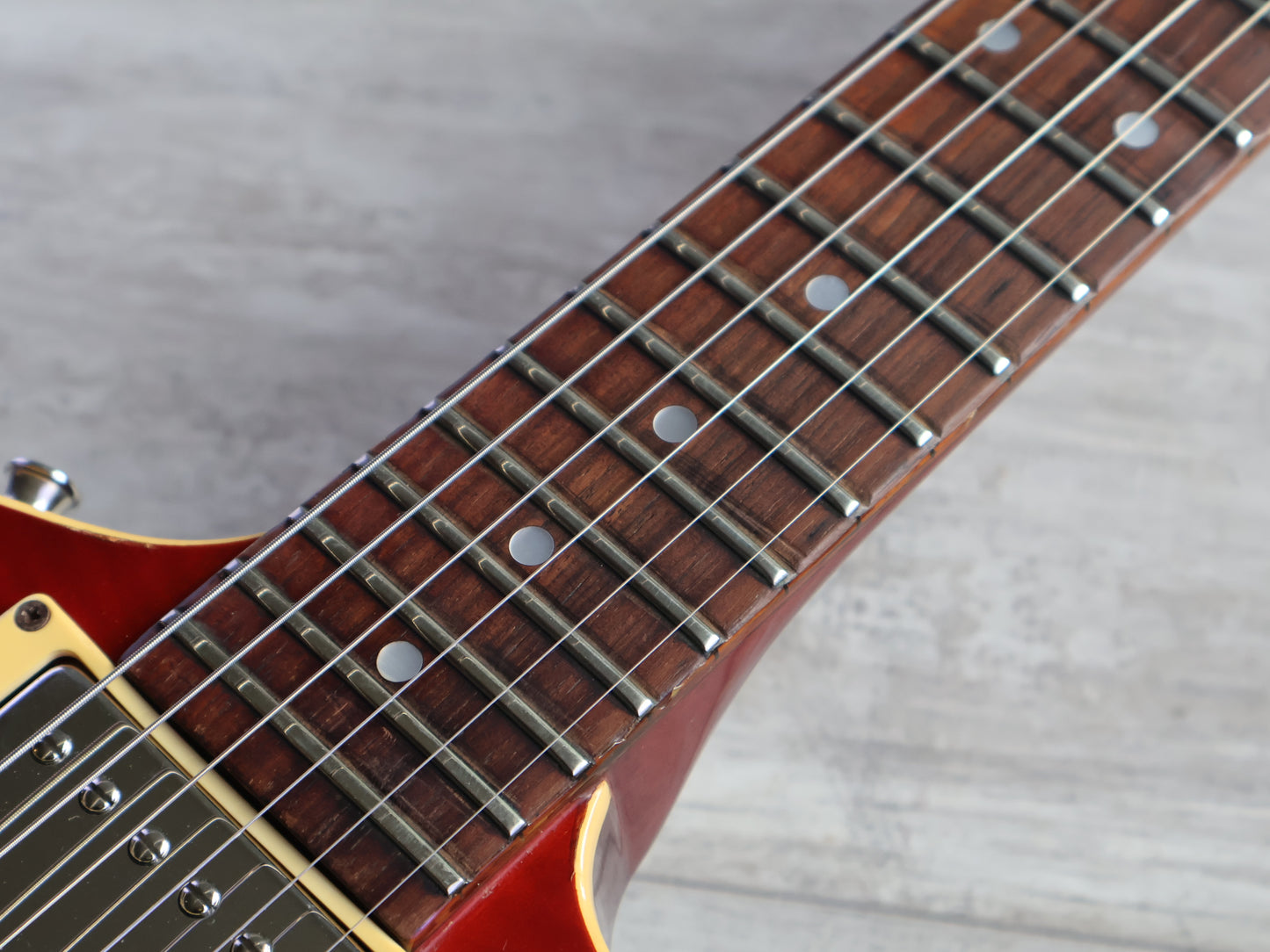 1978 Greco Japan EX800HR "Rick Nielsen" Explorer (Cherry Sunburst)