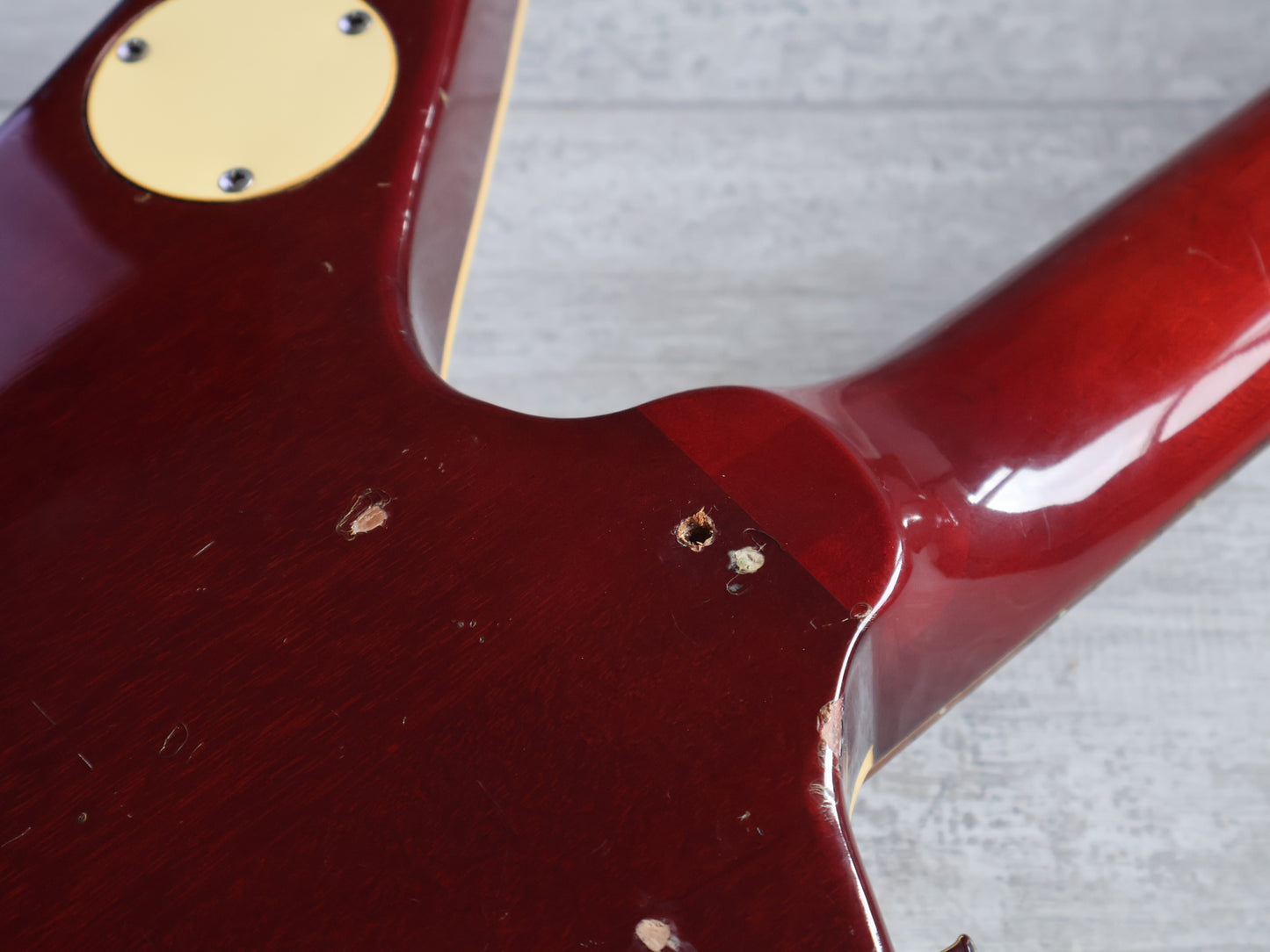 1978 Greco Japan EX800HR "Rick Nielsen" Explorer (Cherry Sunburst)