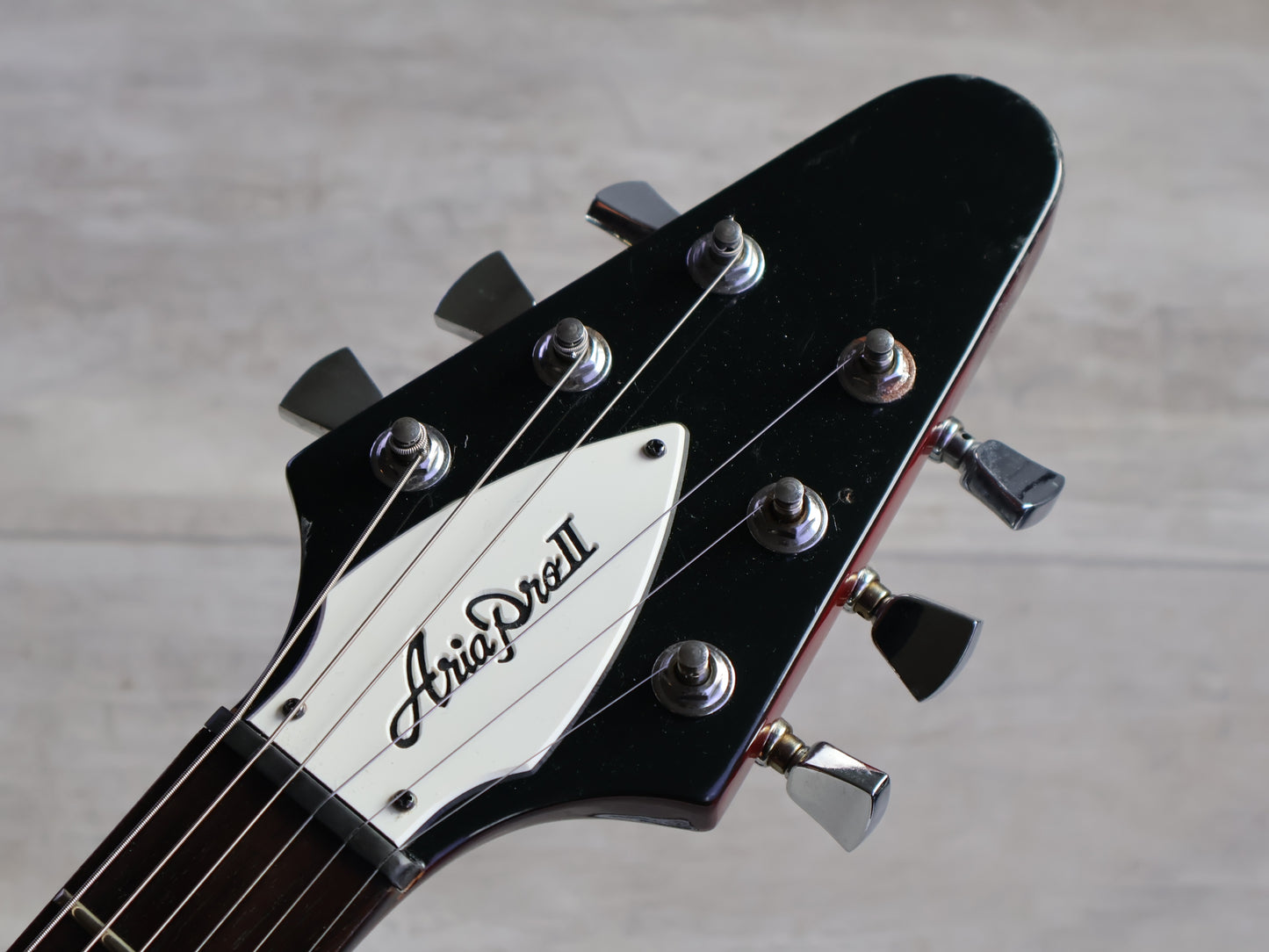 1980 Aria Pro II Japan FV-550 '67 Reissue Flying V (Cherry Red)