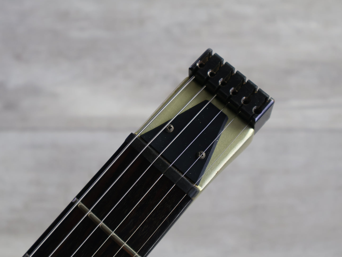 1986 Ibanez Japan AX75 Axstar Headless Guitar (Silver)