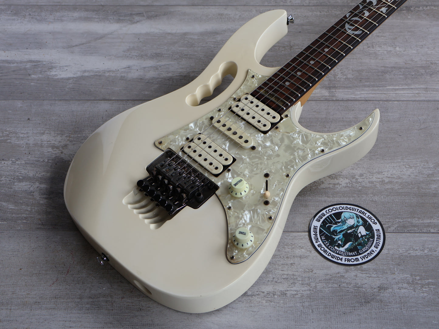 2005 Ibanez JEM 555 WH Steve Vai Jem Jr (White)