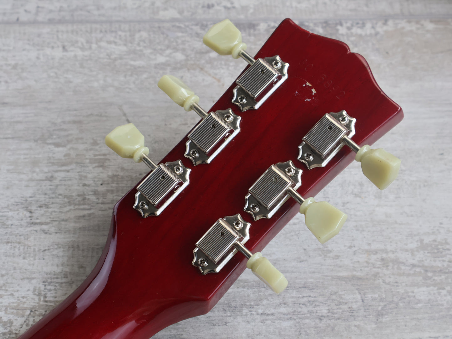 1983 Tokai Love Rock TLS-50 Les Paul Standard (Cherry Sunburst)