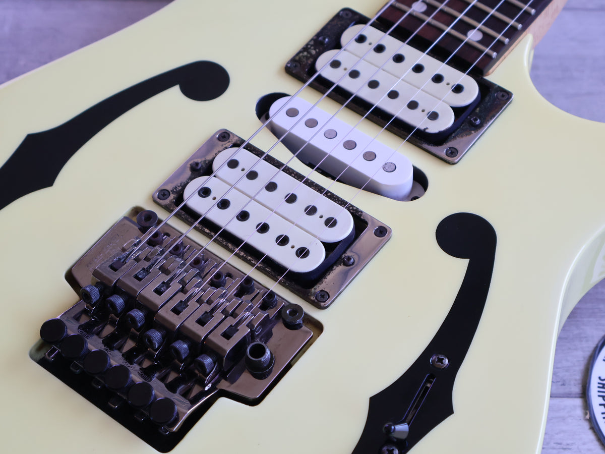 1996 Ibanez Japan PGM30 Paul Gilbert Signature Model (White)