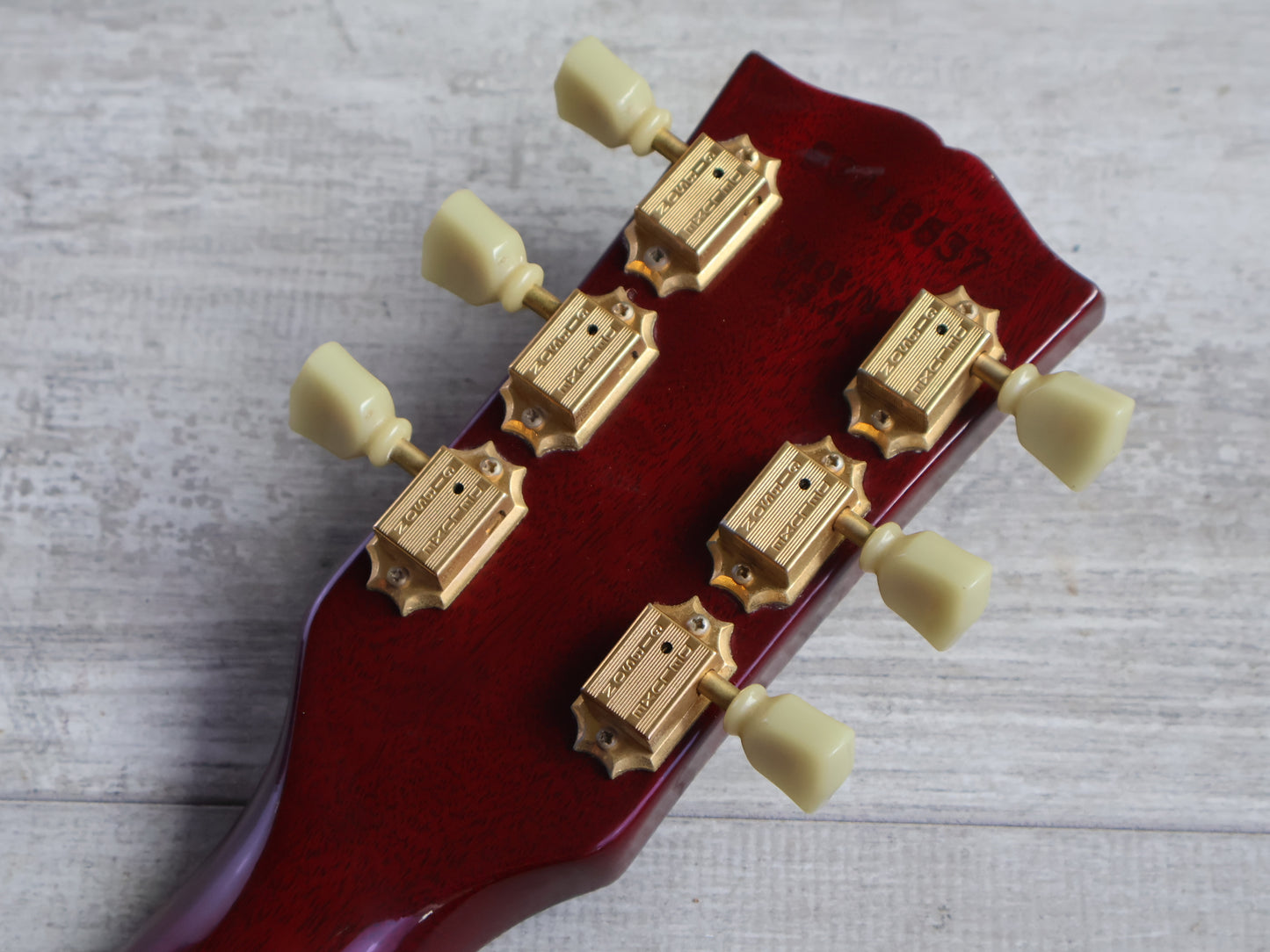 1996 Gibson USA Les Paul Studio (Wine Red)