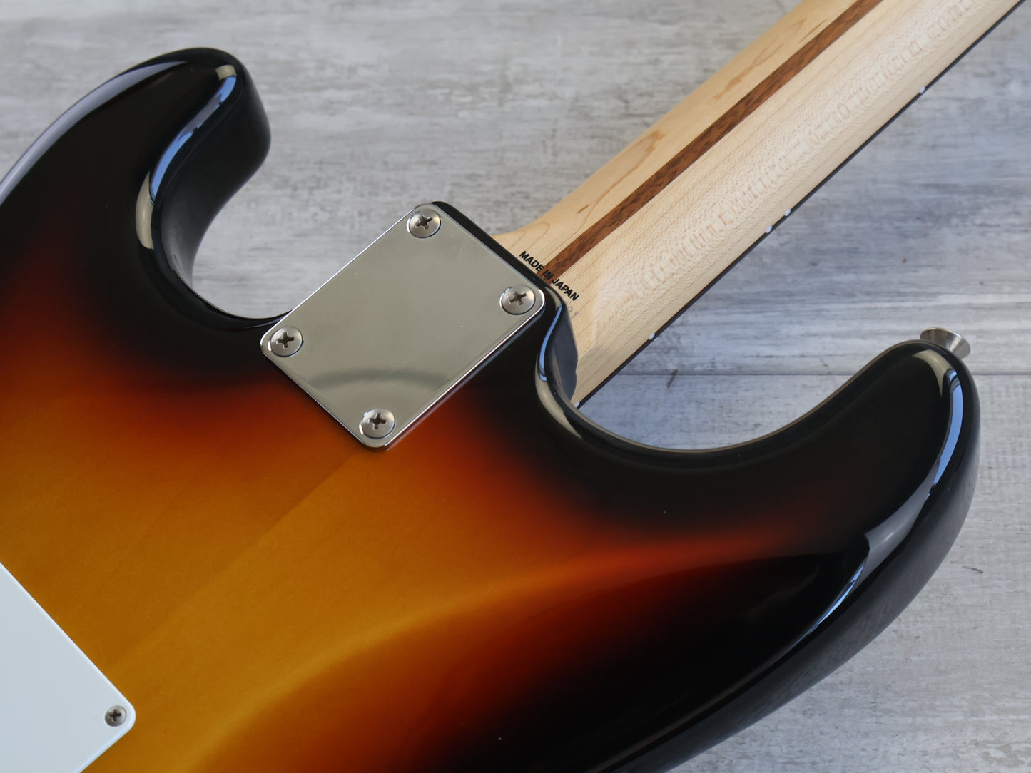 2014 Fender Japan ST-STD Stratocaster Standard (Sunburst)